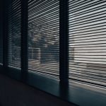 Draperii și stilul arhitectural al clădirii